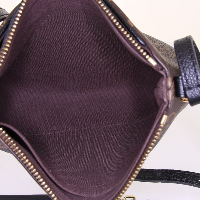 Sac bandoulière Louis Vuitton Pallas en toile monogram marron et cuir noir - Detail D2