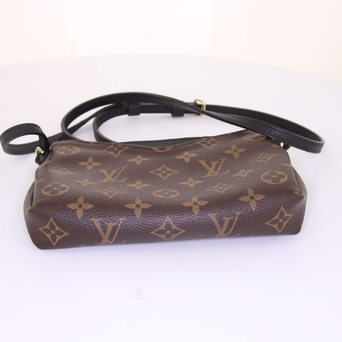 Borsa a tracolla Louis Vuitton Pallas in tela monogram marrone e pelle nera - Detail D4