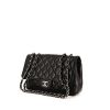 Bolso bandolera Chanel Timeless jumbo en cuero granulado acolchado negro - 00pp thumbnail