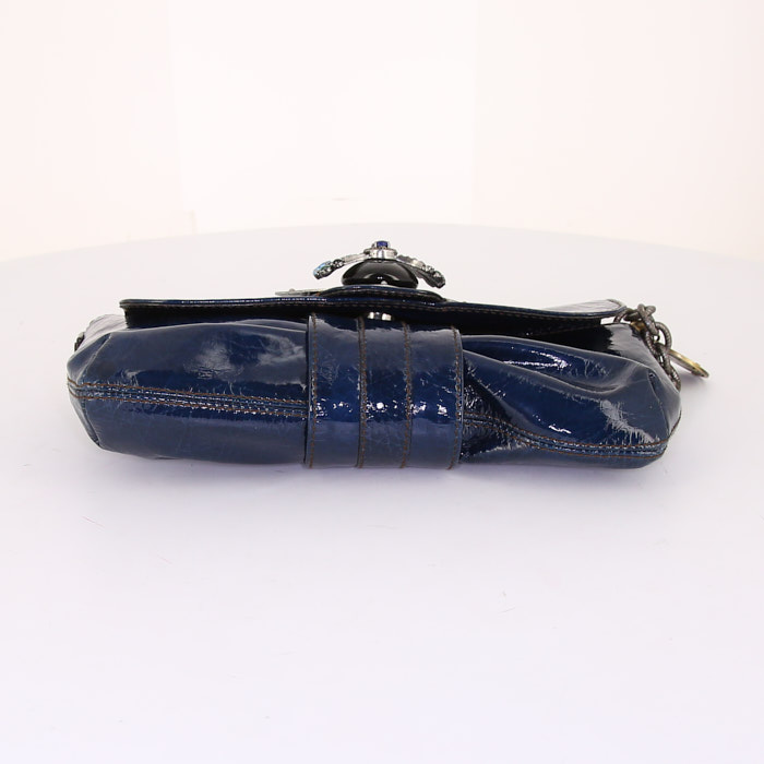 Lanvin handbag in blue patent leather - Detail D5