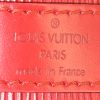 Bolso de mano Louis Vuitton petit Noé modelo pequeño en cuero Epi rojo - Detail D3 thumbnail