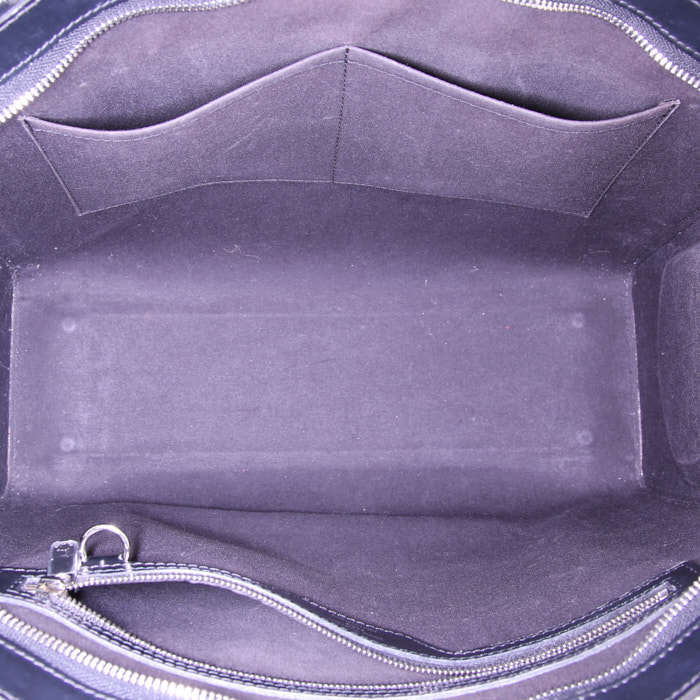 Sac à main Louis Vuitton Brea grand modèle en cuir épi noir - Detail D3