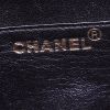 Sac cabas Chanel Vintage en cuir matelassé noir - Detail D3 thumbnail