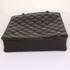 Chanel Vintage shopping bag in black quilted leather - Detail D4 thumbnail