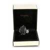 Chanel Camelia large model ring in onyx and white gold - Detail D2 thumbnail