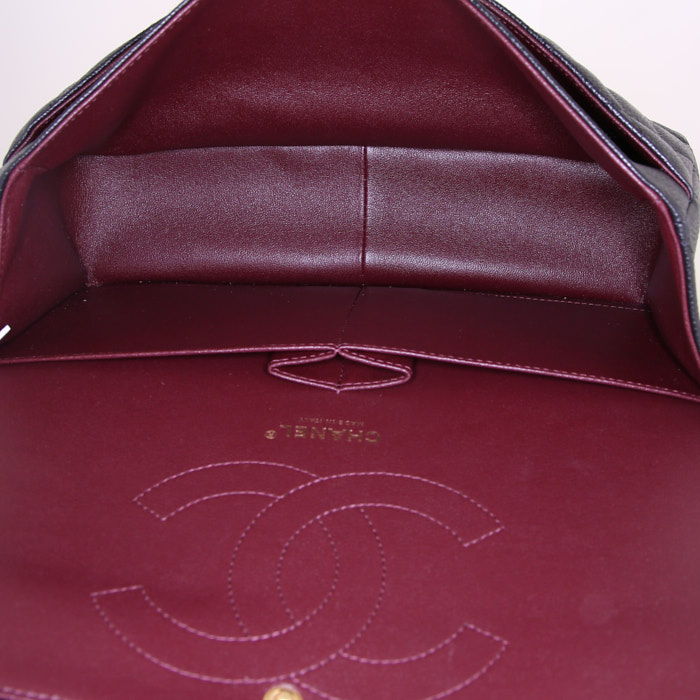 Chanel handbag in black grained leather - Detail D3