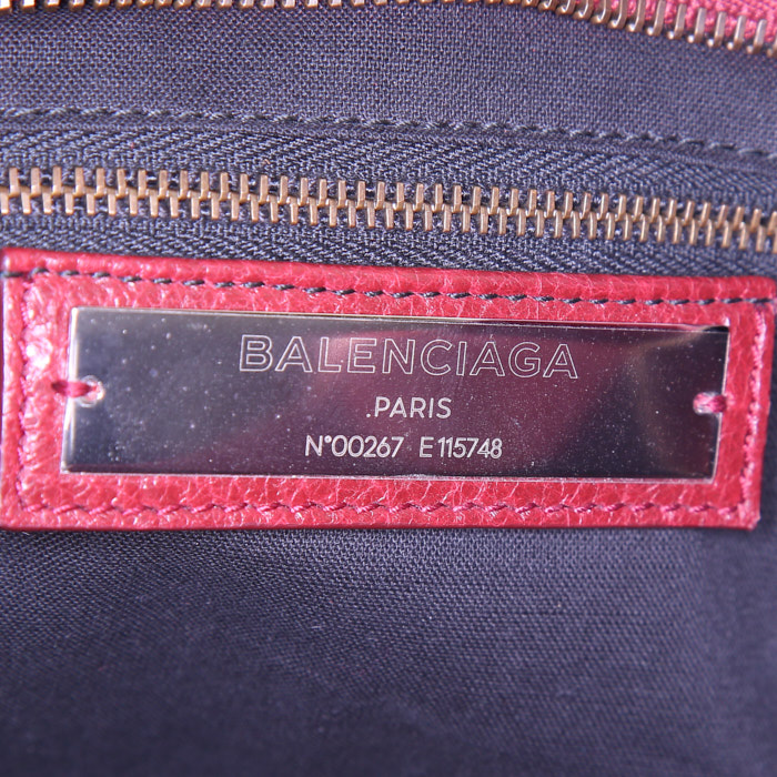 Sac à main Balenciaga Classic City en cuir rouge - Detail D4