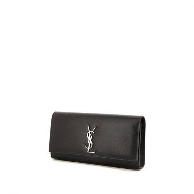 Bolsito de mano Saint Laurent Cassandre en cuero granulado negro