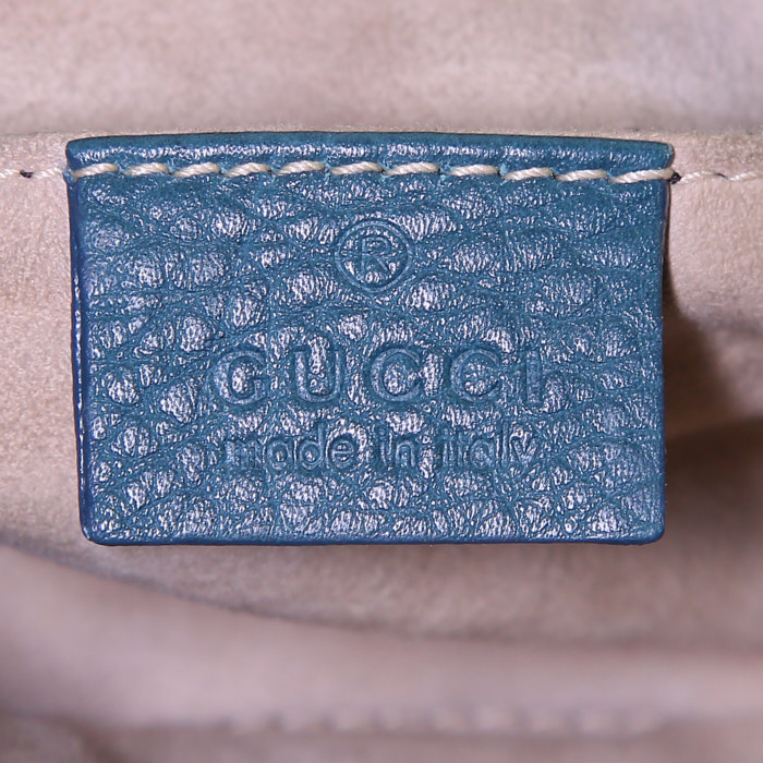 Gucci 1973 small model shoulder bag in pigeon blue grained leather - Detail D3