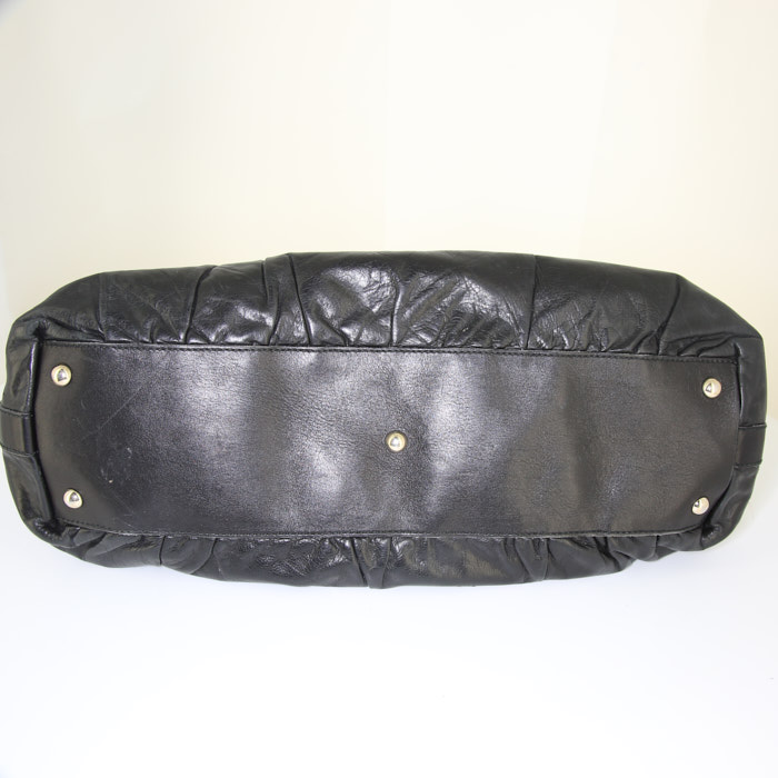 Borsa a tracolla Gucci Bamboo in pelle nera - Detail D5