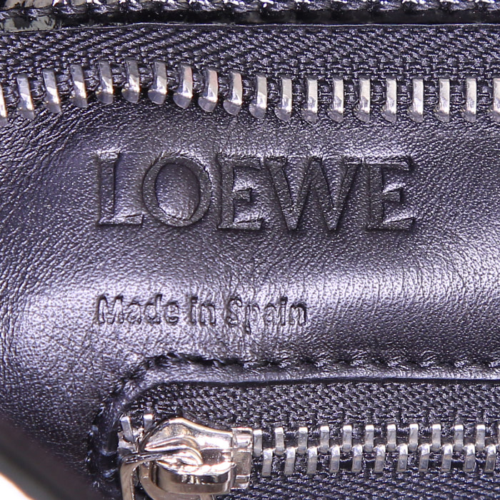 Borsa shopping Loewe T shopper  in pelle verniciata nera - Detail D3