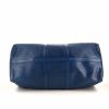 Borsa da viaggio Louis Vuitton Keepall 45 in pelle Epi blu - Detail D4 thumbnail