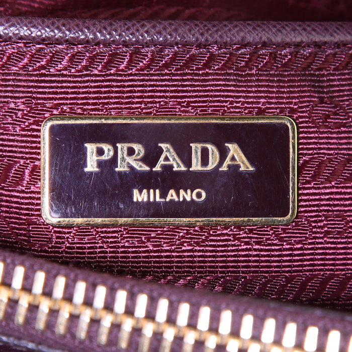 Bolso Cabás Prada Lux Tote en cuero saffiano violeta - Detail D3