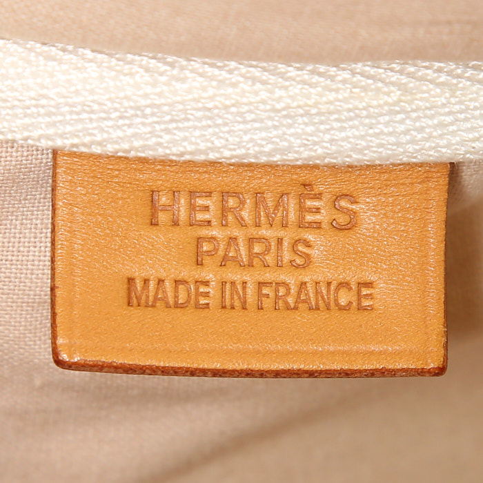 Bolsa de viaje Hermes Victoria en lona beige y cuero natural beige - Detail D3