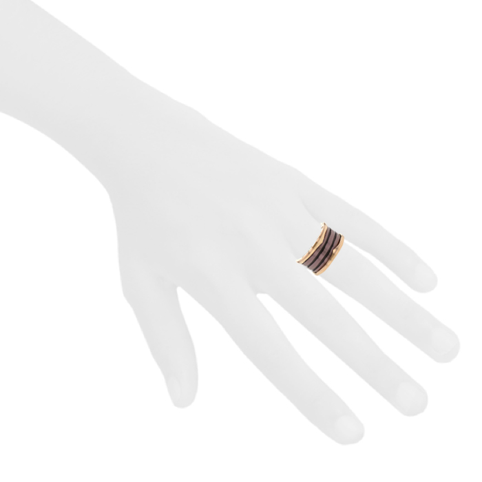 Bague Bulgari B.Zero1 grand modèle en or rose et céramique bronze, taille 55 - Detail D1