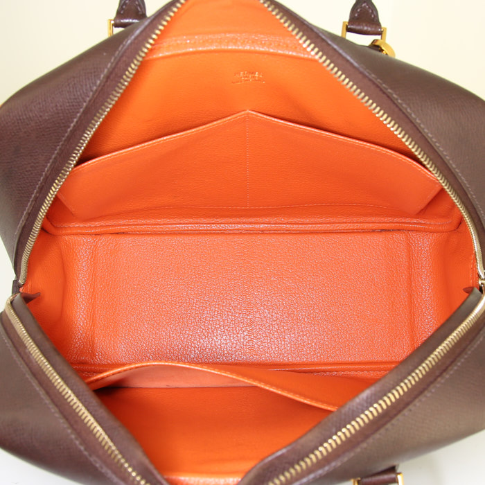 Hermes Plume handbag in brown epsom leather and orange piping - Detail D3