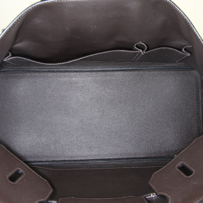 Hermes Birkin Shoulder handbag in brown togo leather - Detail D2