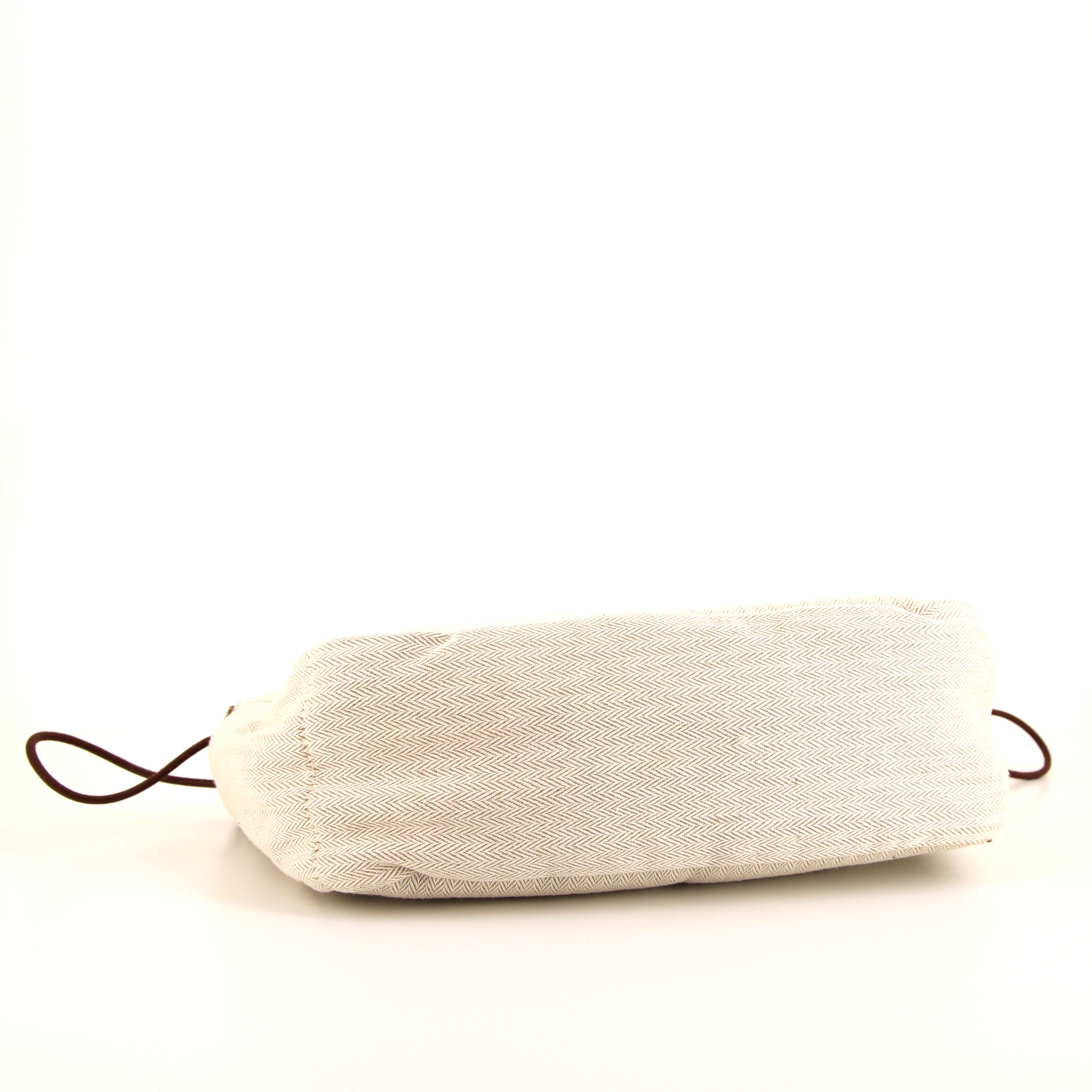 Pochette Hermès Fourbi modello grande in tela beige e pelle Barenia marrone - Detail D3