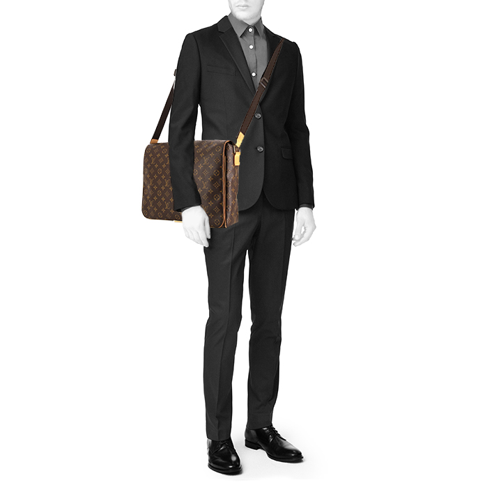 Louis Vuitton Abbesses shoulder bag in brown monogram canvas and natural leather - Detail D1