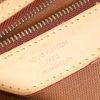 Borsa a tracolla Louis Vuitton Abbesses in tela monogram marrone e pelle naturale - Detail D3 thumbnail