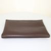 Bolsito de mano Givenchy Antigona en cuero granulado marrón chocolate - Detail D4 thumbnail