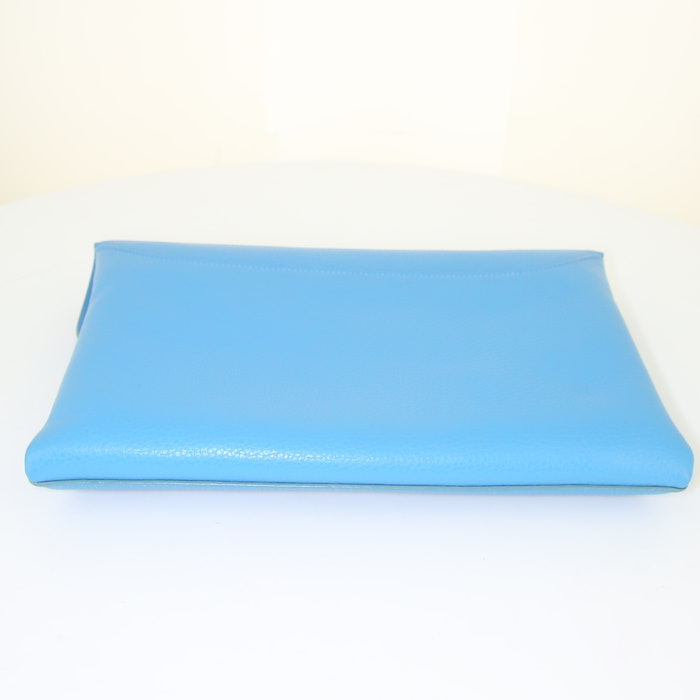 Pochette Givenchy Antigona in pelle martellata blu - Detail D4