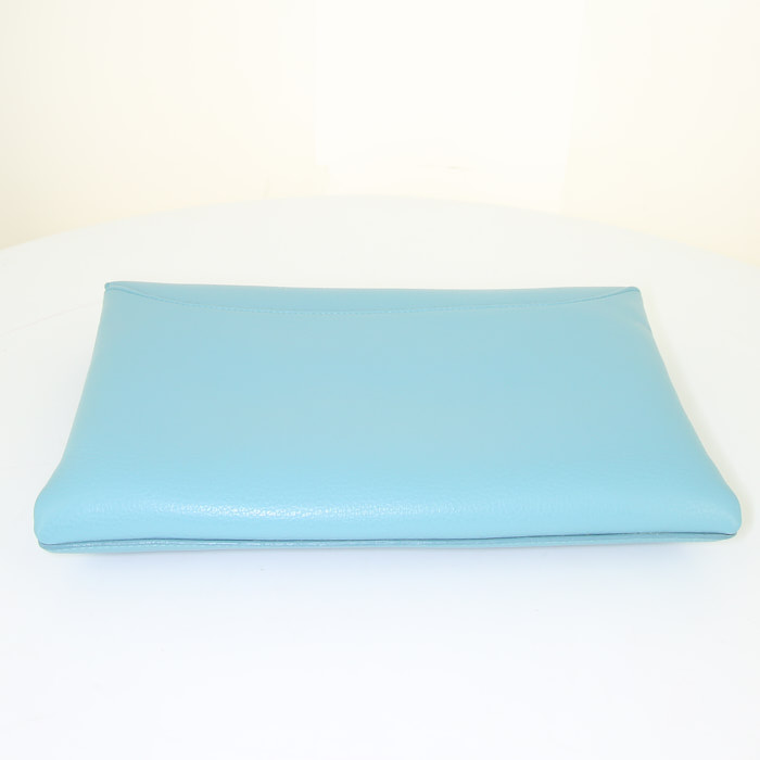 Pochette Givenchy Antigona in pelle martellata turchese - Detail D4