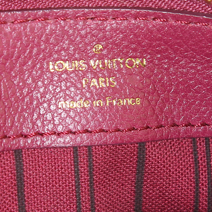 Pochette Louis Vuitton Petillante in pelle monogram con stampa viola Raisin - Detail D3