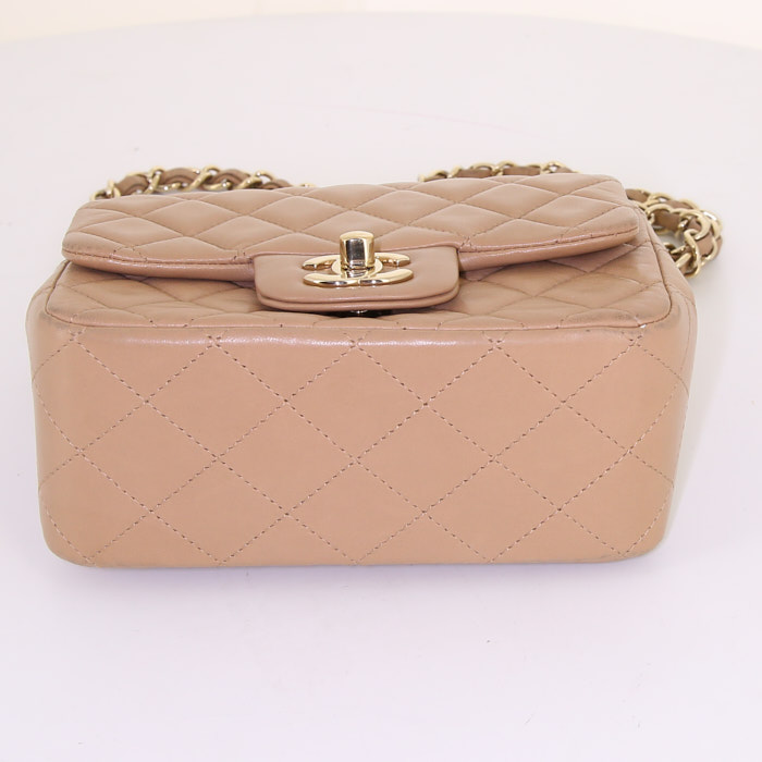 Borsa a tracolla Chanel Mini Timeless in pelle trapuntata beige - Detail D4