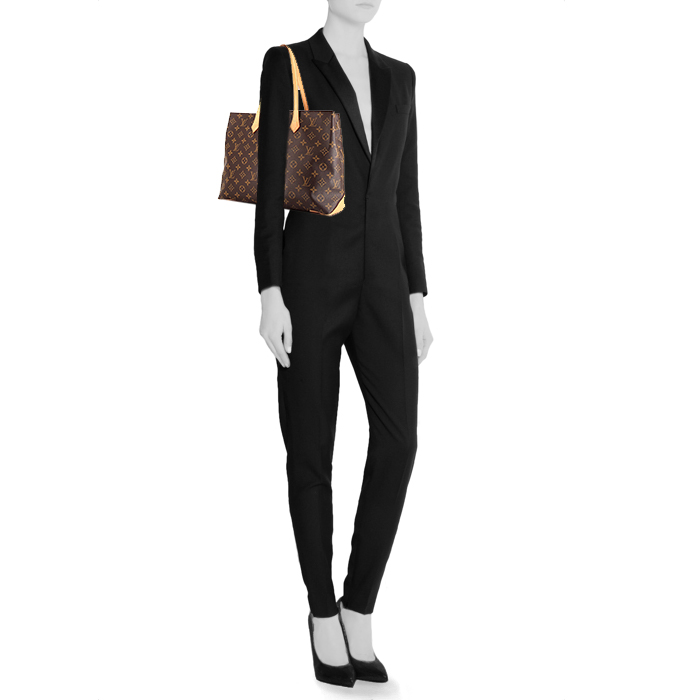 Louis Vuitton Wilshire bag in monogram canvas and natural leather - Detail D1