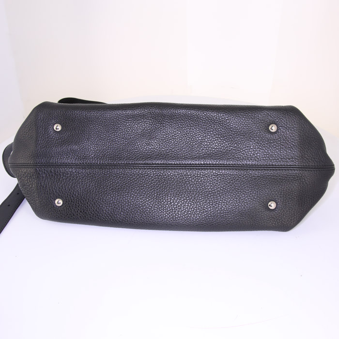 Sac à main Salvatore Ferragamo Sofia en cuir grainé noir - Detail D5