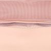 Borsa a tracolla Chanel Boy in pelle trapuntata rosa pallido - Detail D3 thumbnail