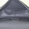 Bolso de mano Chanel 2.55 en cuero acolchado gris - Detail D3 thumbnail