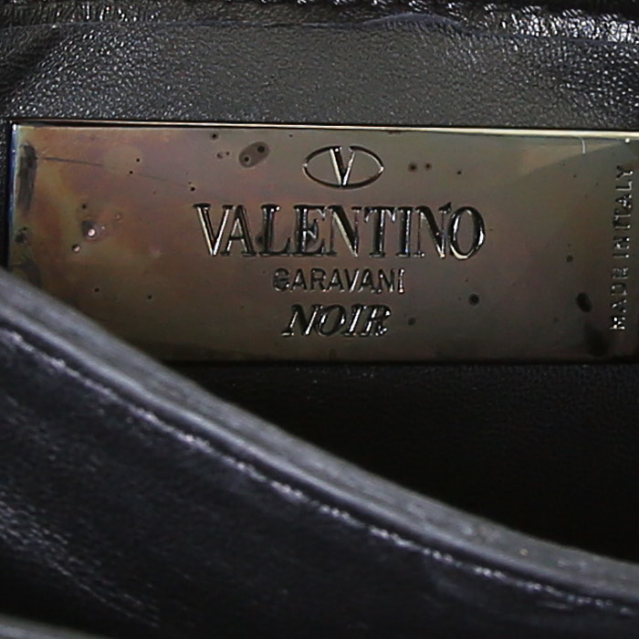 Borsa a tracolla Valentino Garavani Vavavoom in pelle nera con decoro di borchie - Detail D4