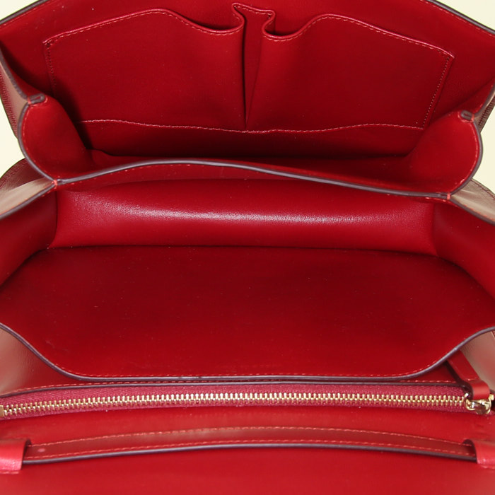 Bolso bandolera Celine Classic Box en cuero box rojo - Detail D2
