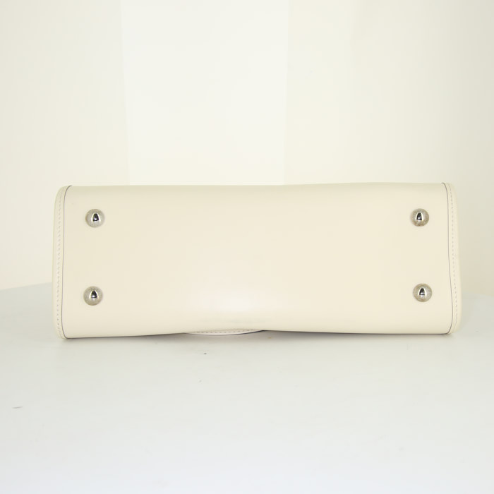 Borsa Louis Vuitton Madeleine modello grande in pelle Epi bianco sporco - Detail D4