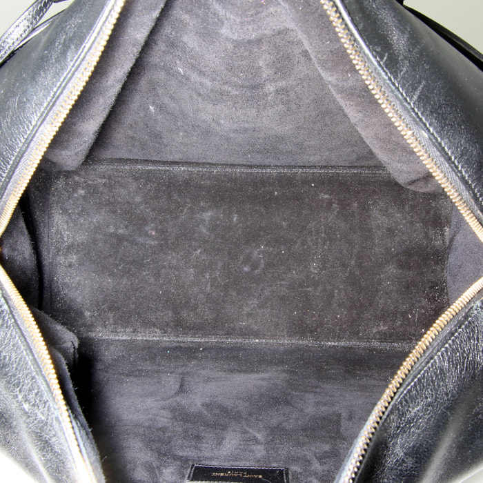 Sac bandoulière Saint Laurent Duffle moyen modèle en cuir noir - Detail D3