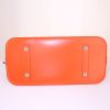 Louis Vuitton Alma large model handbag in orange epi leather - Detail D4 thumbnail