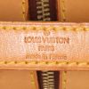 Pochette Louis Vuitton en cuir naturel - Detail D3 thumbnail