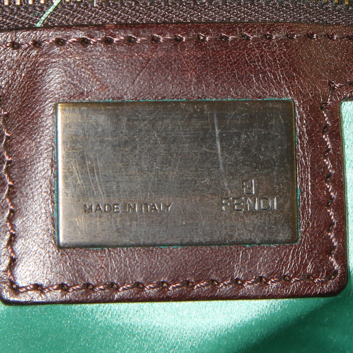 Fendi shopping bag in brown and green monogram canvas - Detail D3