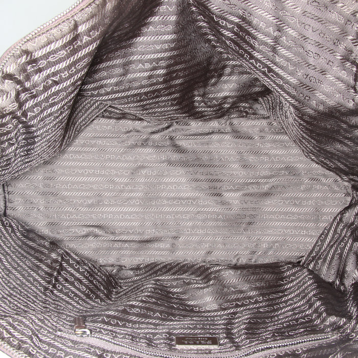 Sac à main Prada en autruche marron - Detail D2