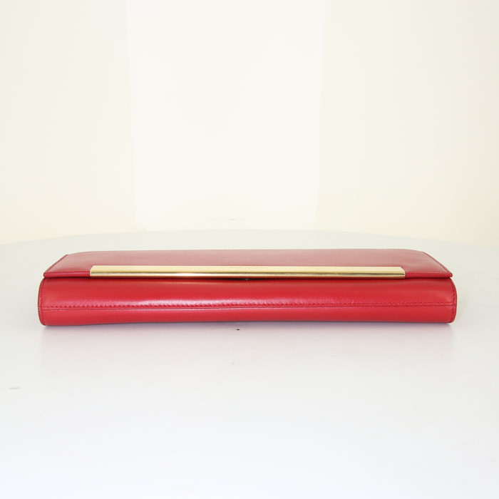 Bolsito de mano Saint Laurent Lutetia en cuero box rojo - Detail D4