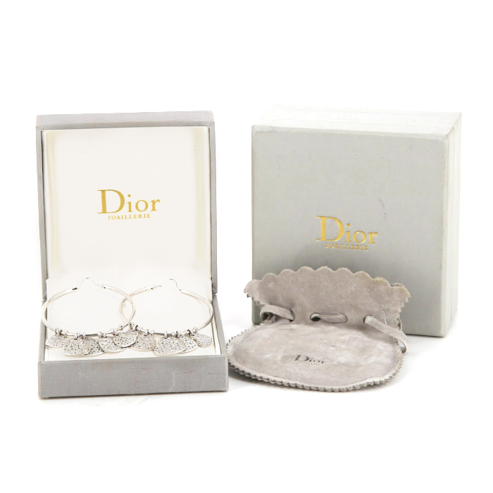Par de criollas Dior Coeurs Légers en oro blanco y diamantes - Detail D2