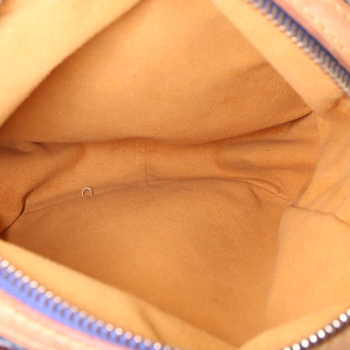 Sac bandoulière Louis Vuitton Baggy petit modèle en toile denim monogrammée bleue et cuir naturel - Detail D2