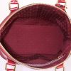 Louis Vuitton Lockit  handbag in red grained leather - Detail D2 thumbnail