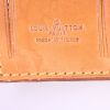 Valigia Louis Vuitton Bisten 65 in tela monogram e pelle naturale - Detail D3 thumbnail