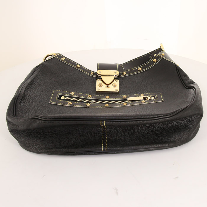 Louis Vuitton Affriolant bag worn on the shoulder or carried in the hand in black grained leather - Detail D4