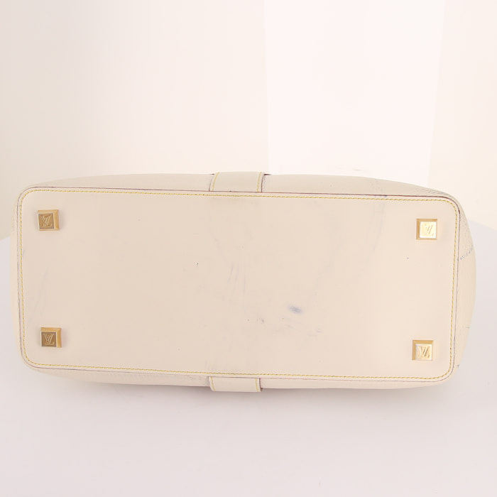 Sac à main Louis Vuitton L'Ingénieux en cuir suhali blanc - Detail D4