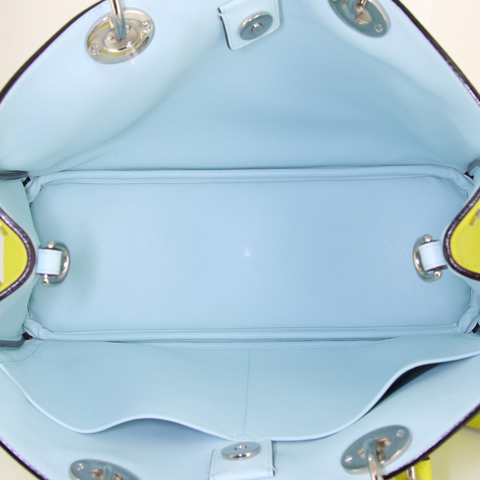 Dior Diorissimo medium model handbag in yellow leather - Detail D3