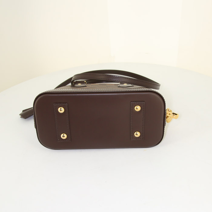 Bolso bandolera Louis Vuitton Alma BB en lona a cuadros marrón y cuero marrón - Detail D5